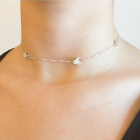 Jewelry - ✨ 925 Sterling Silver Star Choker ✨